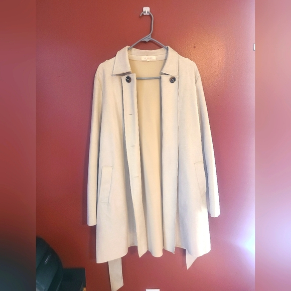 Jacket - Picture 3 of 5